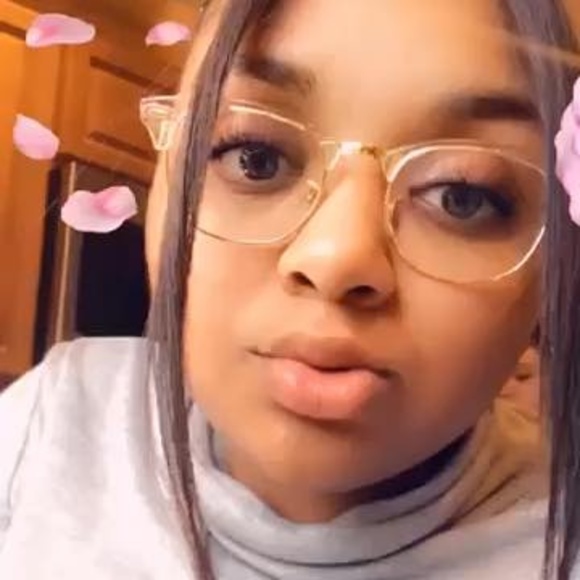 Meet your Posher, Shadiyah - Picture 1 of 1